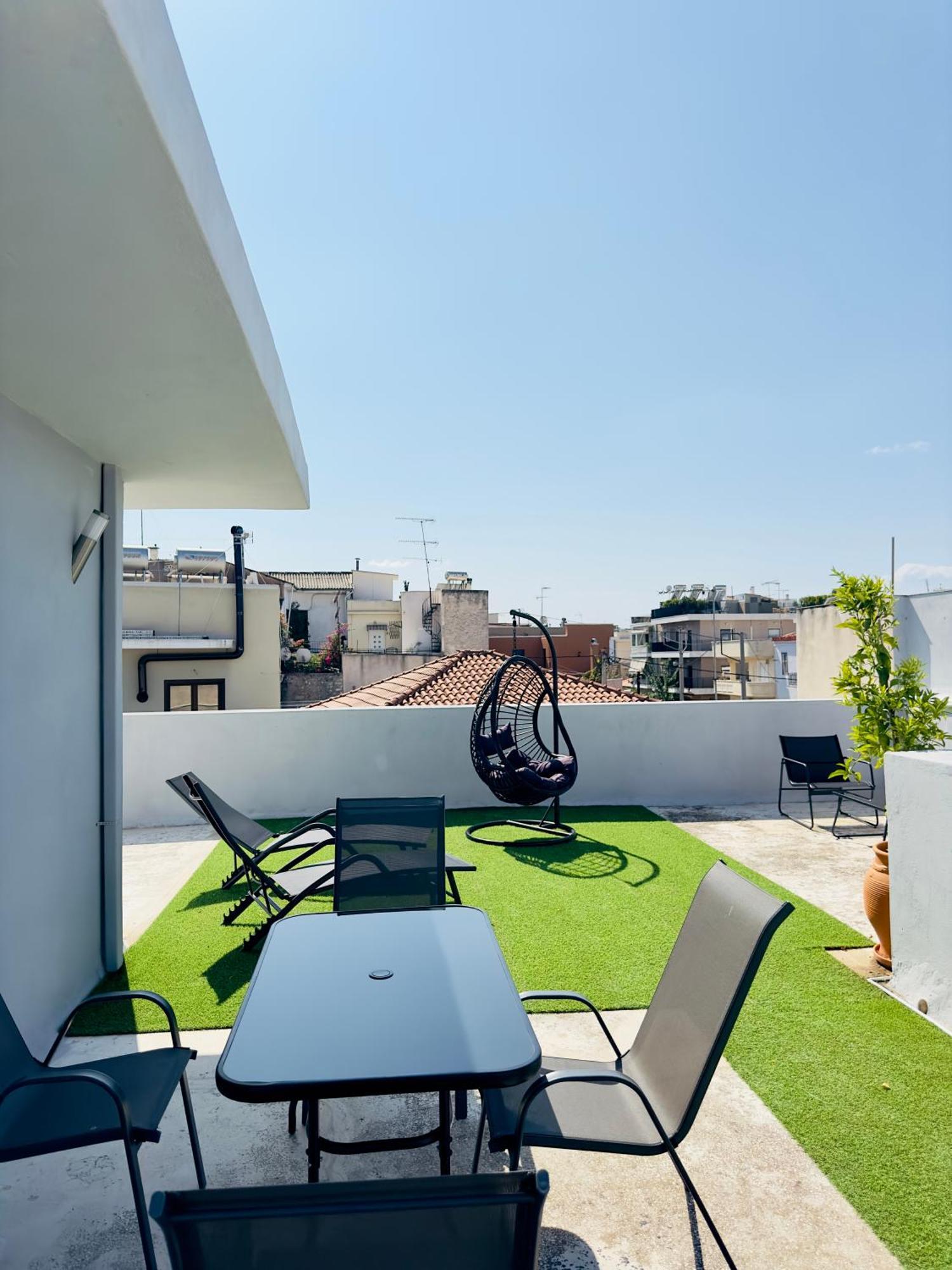 Yuna Penthouse, 100Sqm Private Rooftop Terrasse, Acropolis By Foot アテネ エクステリア 写真