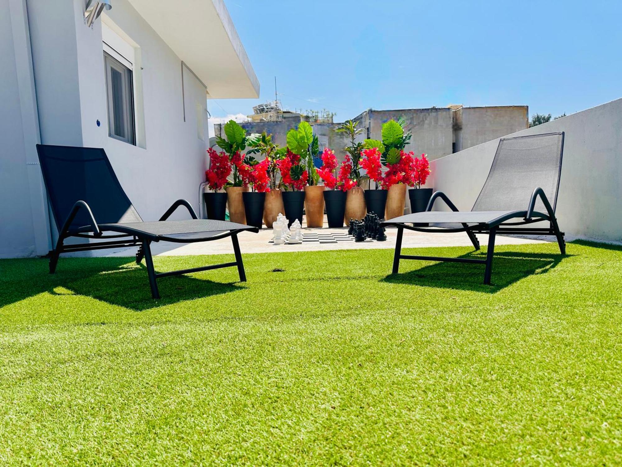 Yuna Penthouse, 100Sqm Private Rooftop Terrasse, Acropolis By Foot アテネ エクステリア 写真